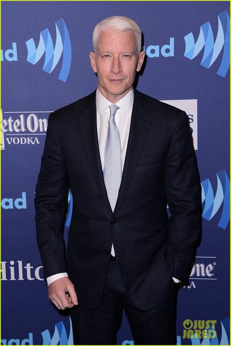 Anderson Cooper Walks The Red Carpet With Boyfriend Benjamin Maisani