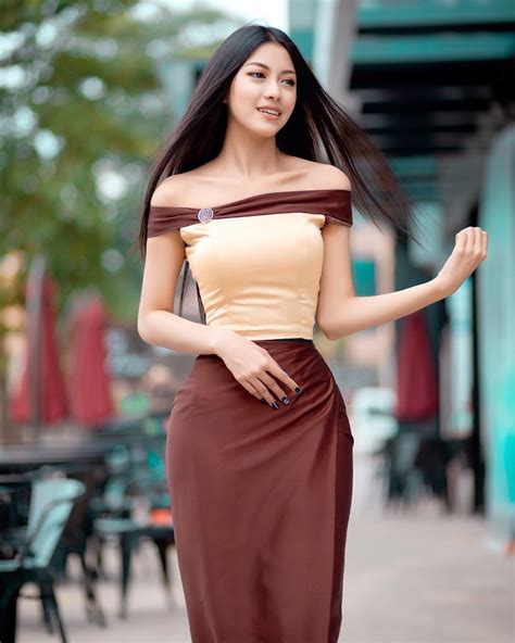 Su Hlaing Win Myanmar Model Girl