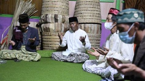 Ulama Dan Santri Se Jawa Dan Ntb Gelar Doa Bersama Demi Kemakmuran