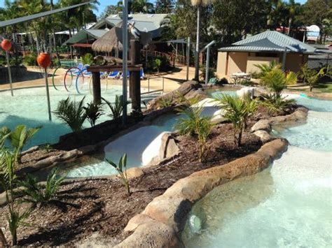 Blue dolphin holiday resort offers 88 accommodations with complimentary toiletries. Blue Dolphin Holiday Resort: 2018 Prices & Reviews (Yamba ...