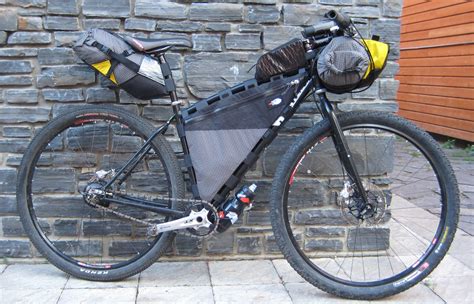 Il Bikepacking Viaggiare In Bicicletta Senza Portapacchi Cicloturismo