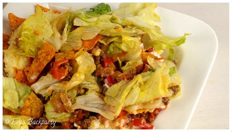 Es wird mit dem knoblauch, dem senf und den anchovis in einem hohen gefäß. Taccosalat Schichtsalat — Rezepte Suchen