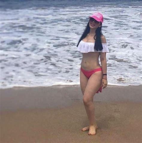 8 Latest Hot Emma Coronel Aispuro Bikini Pics