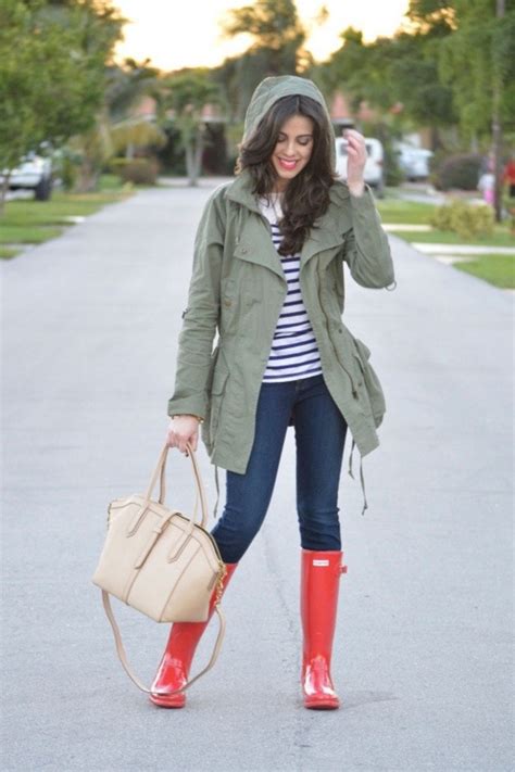 These 12 Rainy Day Outfit Ideas Prove That Style Is 100 Waterproof