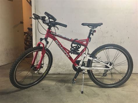 Schwinn Protocol 10 Mens Dual Suspension Mountain Bike 26 Inch Red