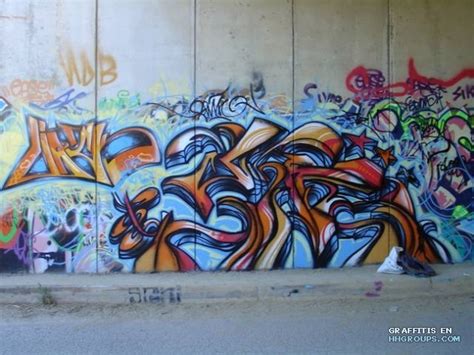 Graffiti De Link En Lugar Desconocido Subido El Martes 17 De Julio