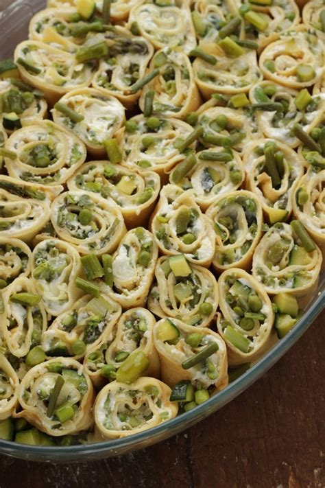 Rotolini Di Crepes Primaverili Un Primo Piatto Elegante E Gustoso