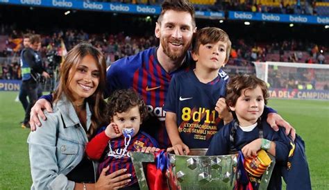 Inside Lionel Messi S Relationship With Antonella Roccuzzo 247 News Around The World