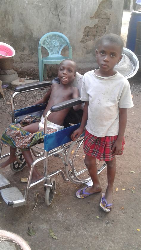 Volunteer With Children With Disabilities In Ghana