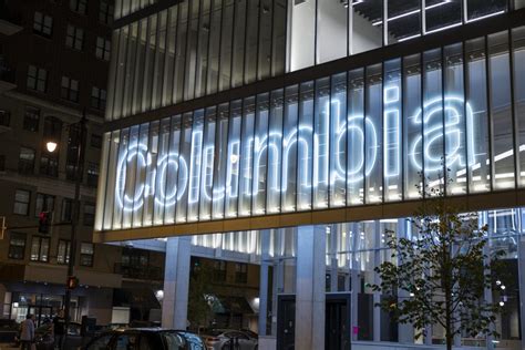 Columbia College Student Center ⋆ Poblocki Sign Company Llc