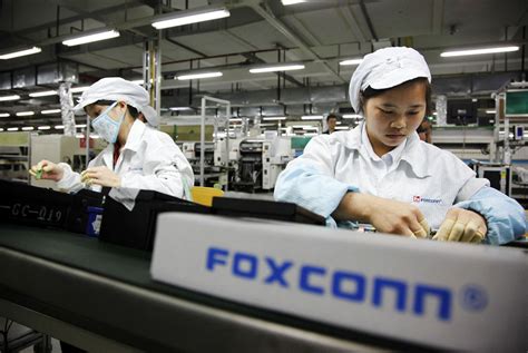 foxconn to invest 4 billion in new robotics and automation technology robotics and automation news