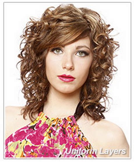 Layered Curly Hairstyles Style And Beauty