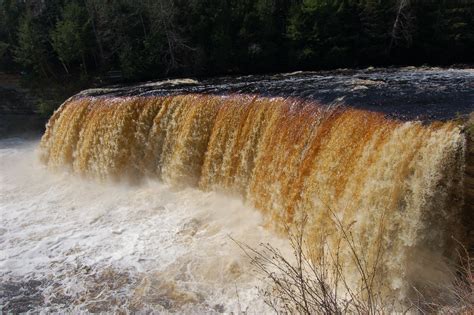 Upper Tahquamenon Falls Visit Michigans Most Famous Waterfall At
