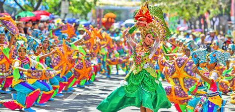 Good news sa tanang mo prititit! The Colorful & Grand Sinulog Festival of Cebu, Philippines ...