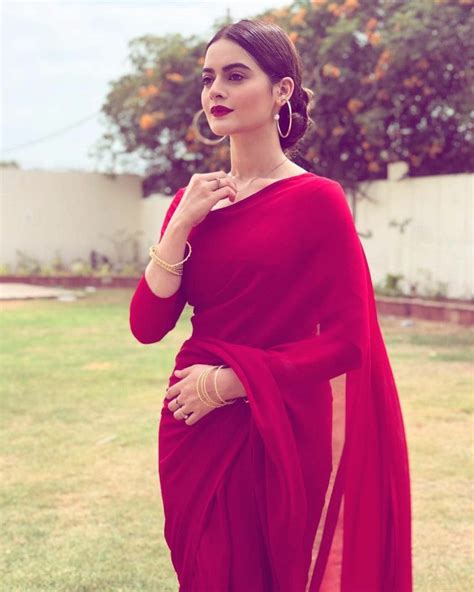 Red Saree Elegant Saree Saree Designs Stylish Sarees