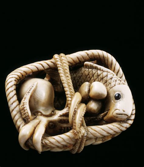 See more ideas about netsuke, japanese art, carving. Netsuke & Inro - Victoria and Albert Museum