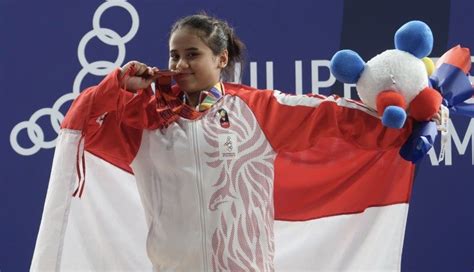 Putri Andriani Raih Perunggu Angkat Besi Tambah Koleksi Medali Indonesia