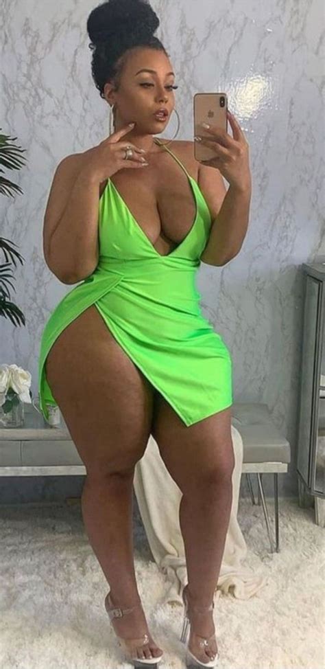 Pin On Sexy Curves