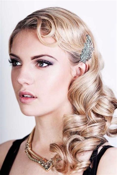 13 best flapper hairstyles for long hair | how to do 1920s hair image source : 20 Photo of Flapper Girl Long Hairstyles