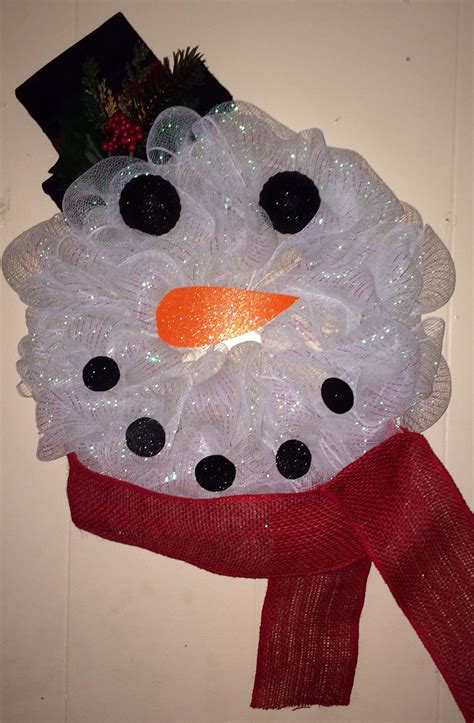How to steps for making a snowman wreath. Snowman Wreath! | Snowman wreath, Diy wreath, Wreaths