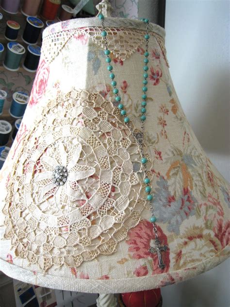 I Love To Decorate Lampshades ~~ In My Sewing Room Decorate