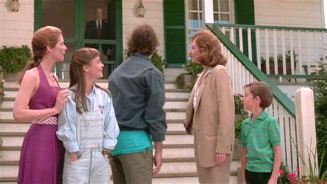 However, the real problem occurs when the psychiatrist's family seems to see that bob is a wonderful guy and welcomes him as part of their family. The Lake House From "What About Bob?" - Hooked on Houses