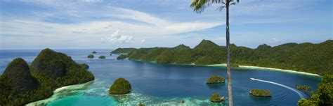 7 Days In Raja Ampat The Last Paradise On Earth Yachtcharterfleet