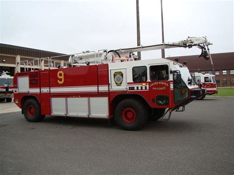 Us Air Force Crash Rescue Appliance Fire Trucks Fire Rescue Air Force