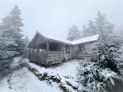 North Carolinas First Snowfall Of The Season Reported In The Mountains