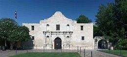 » Mission San Antonio de Valero & the Alamo