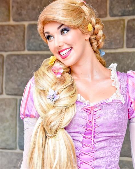 Disney Princess Cosplay Disney Princess Rapunzel Disney Cosplay Disney Princesses Rapunzel