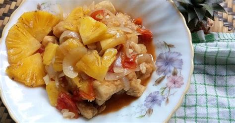 2 siung bawang putih, haluskan. Resep Gurame fillet asam manis pedas ala resto bintang 5👍😋 ...