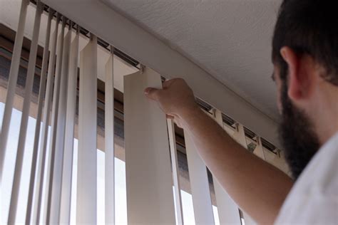 How To Replace Vertical Blind Clips Hunker Replace Vertical Blinds