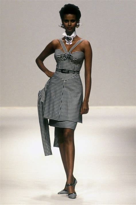 Emanuel Ungaro Spring 1995 Couture In 2023 Fashion Check Outfit