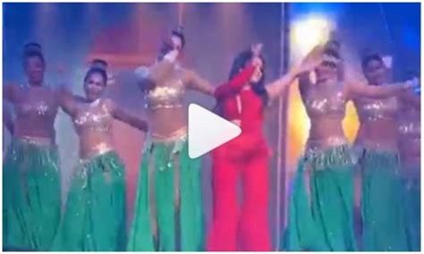 Neha Kakkars Belly Dance Moves On Dilbar Goes Viral Watch Video