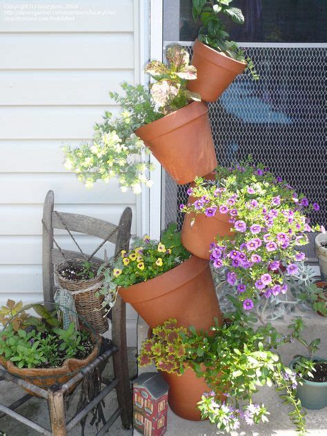 10 Things For Larry To Build Ideas Flower Pots Stacked Flower Pots