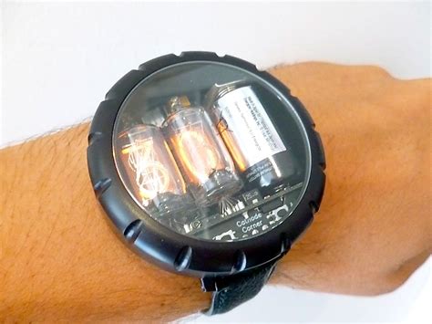 The Nixie Watch Total Design Reviews