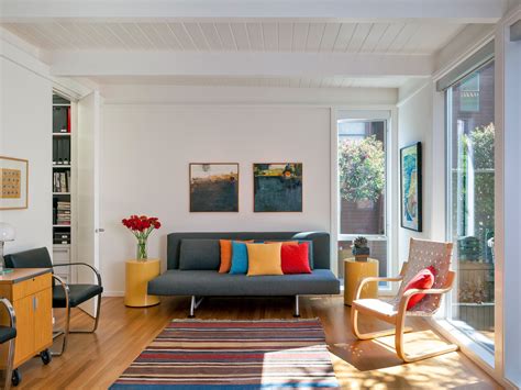 Smart Decoration For Narrow Living Room Interior 15430