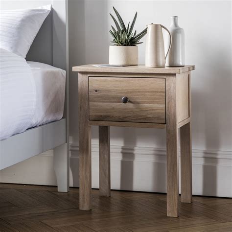 Banbury Oak Bedside Table Homesdirect365