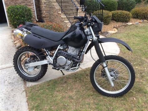 The maximum speed of the honda nx650 dominator motorcycle is 105 mph. 2008 Honda XR650L Dual Sport Motorcycle