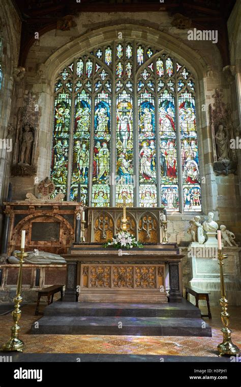 The Altar Of Holy Trinity Church In Stratford Upon Avon The Burial