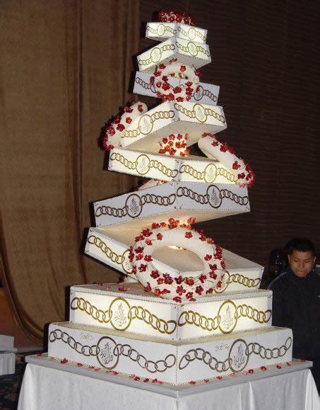 Bytes Tuesday Pics Amazing Wedding Cakes Part 1