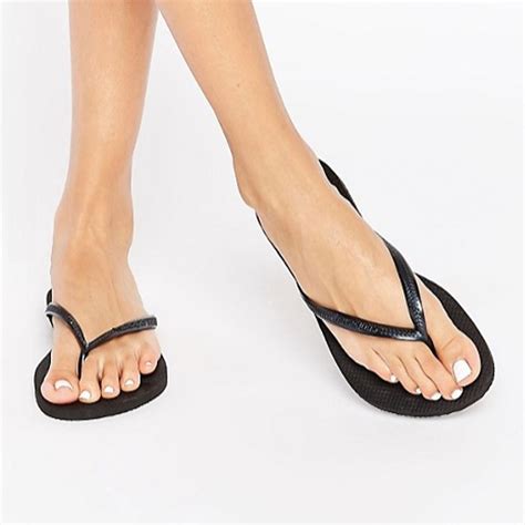 Shop The Best Flip Flops At Every Budget Who What Wear