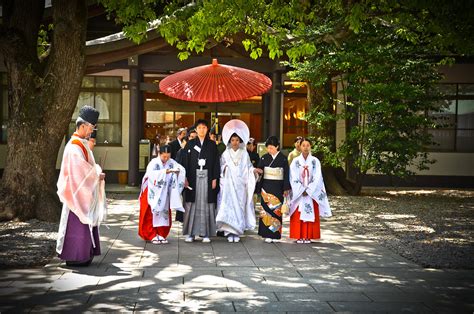 Shinto Weddings Your Complete Guide To A Perfect Traditional Japanese