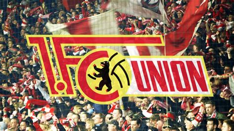 Fc union berlin, soccer team news here. The Fans Who Literally Built Their Club - Union Berlin ...
