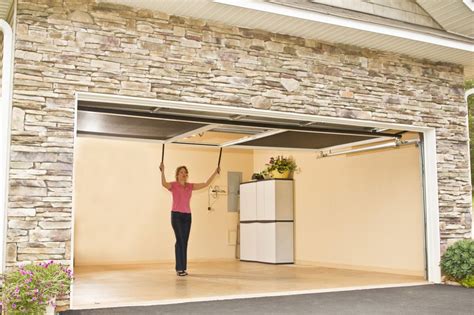 Take the time to get organized. Garage Door Screens Florida | Banko Overhead Doors