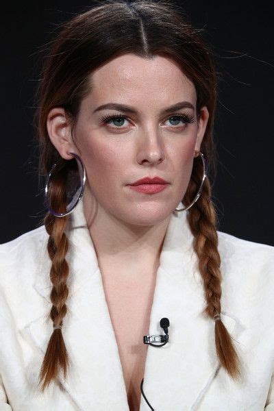 Riley Keough Pictures Riley Keough Braided Hairstyles Long Hair Women