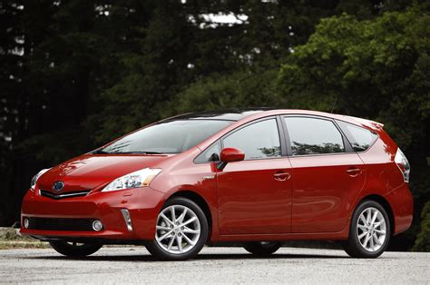 Then with your foot on the break, press the prius power button to turn it on, and make sure the ready indicator comes on. 2012 Toyota Prius V