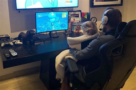 Is part of the hurrikane set. Fortnite fan Harry Kane's on top of his parenting game in ...