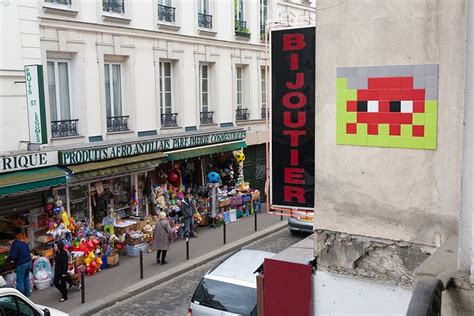 Space Invader Paris France Paris France Space Invaders Street Art